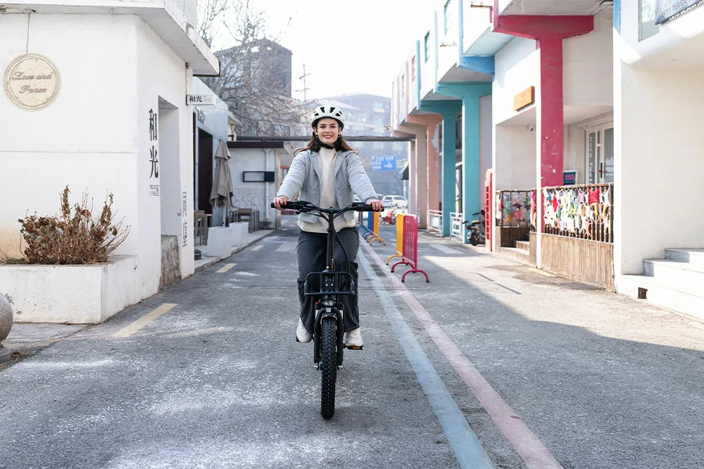 Why More Families Are Choosing KOOLUX E-Bikes for Everyday Travel